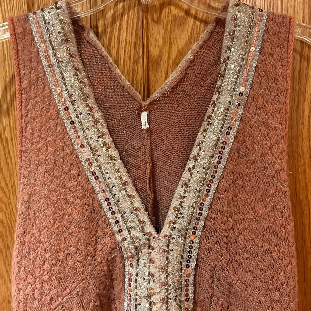 Vintage Free People Embellished Sweater Vest Tunic Top Dress Dusty Rose Sz Small